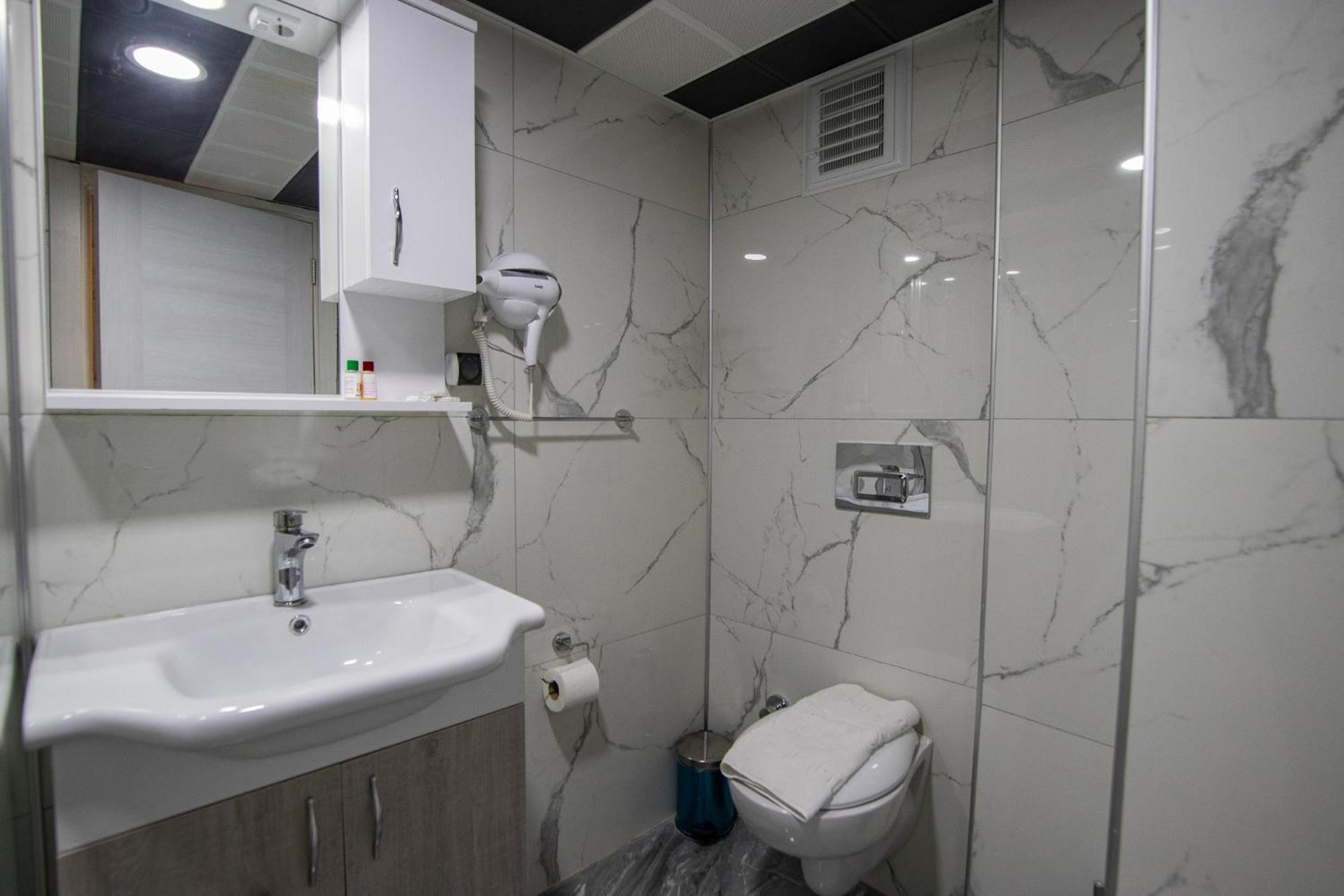 Emilia Otel Muğla Buitenkant foto